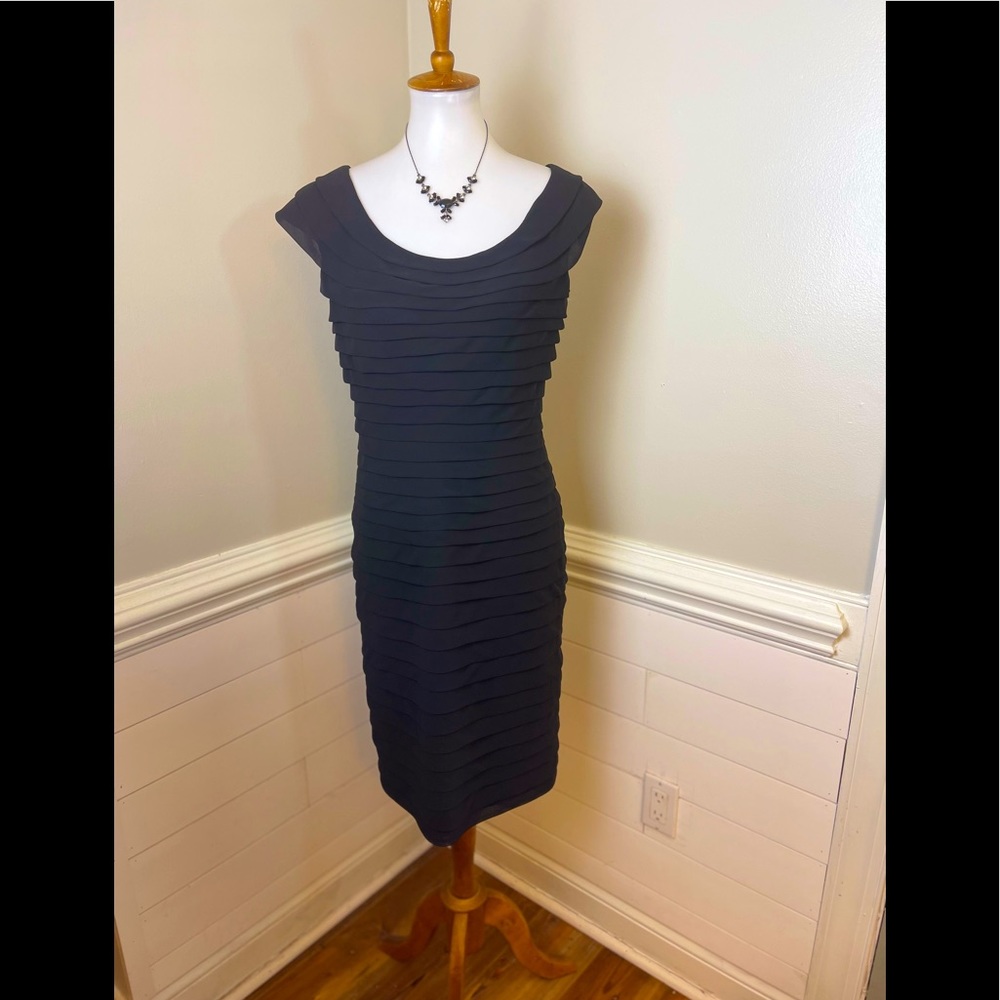Adrianna Papell Black Tiered Evening Dress 10 FREE SHIP